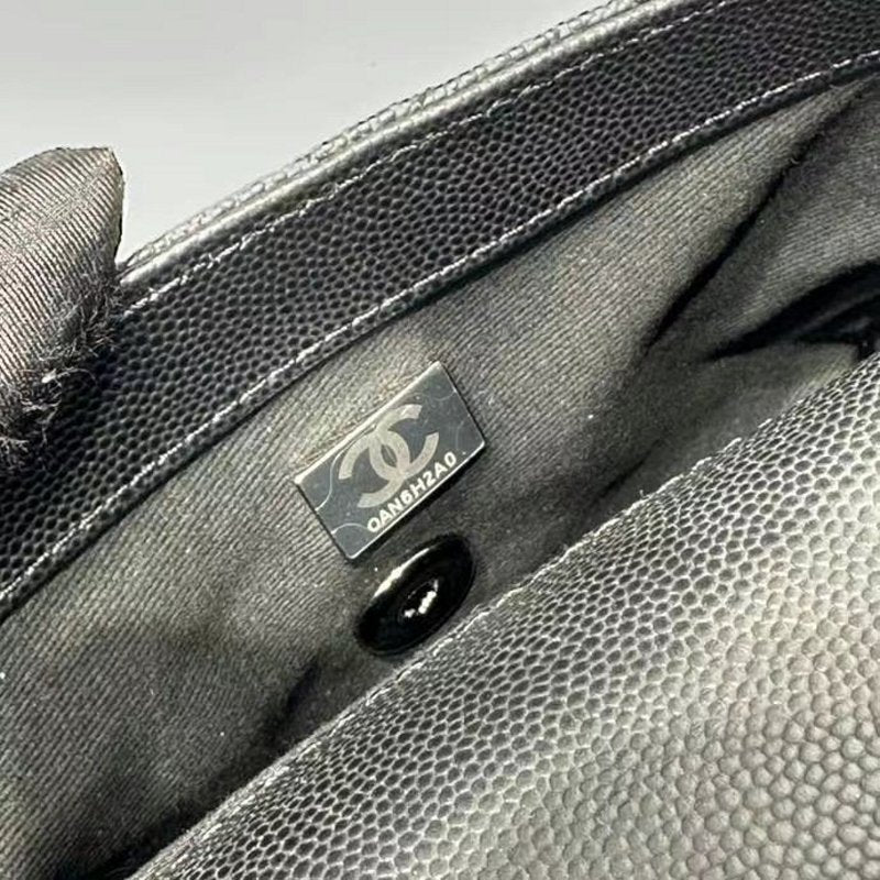 Chanel Coco Handle Bag BG0525036
