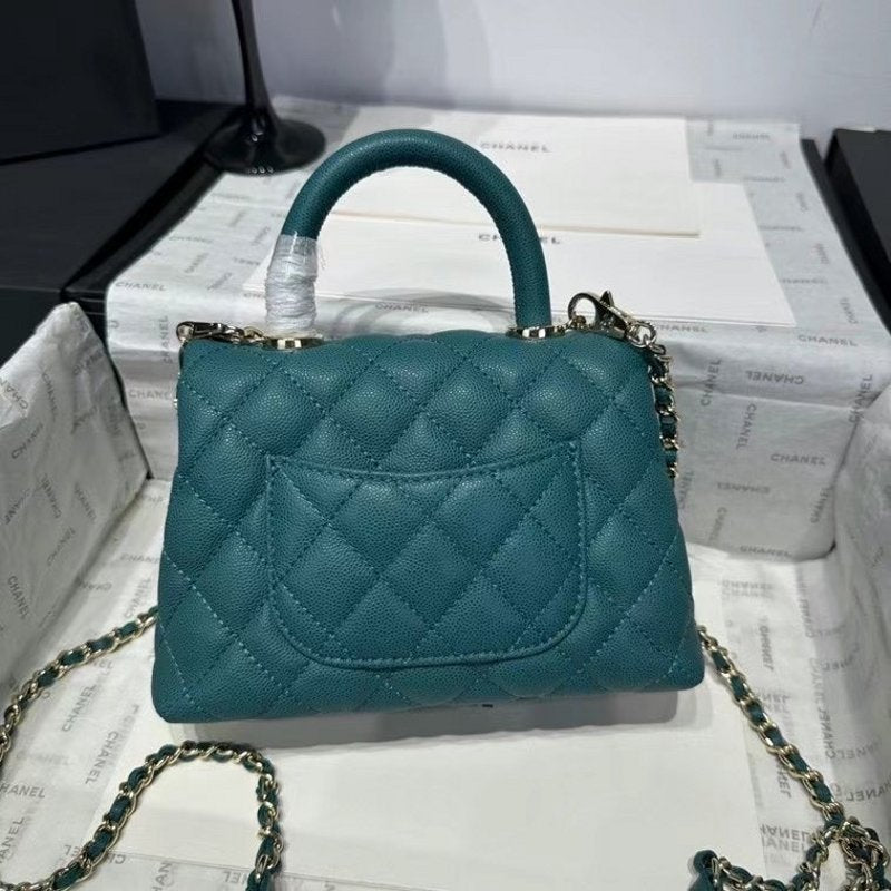 Chanel Coco Handle Bag BG0525037