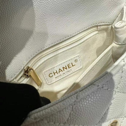 Chanel Coco Handle Bag BG0525038