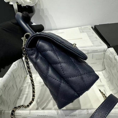 Chanel Coco Handle Bag BG0525039