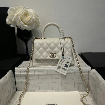 Chanel Coco Handle Bag BG0525043