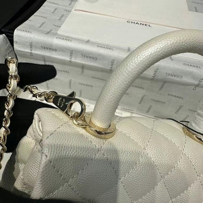 Chanel Coco Handle Bag BG0525043