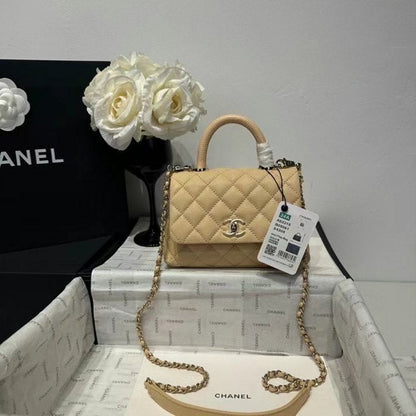 Chanel Coco Handle Bag BG0525044