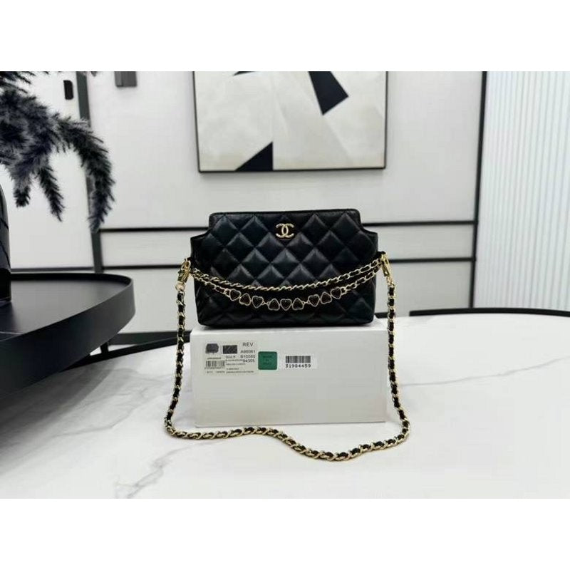 Chanel Cross Body Bag BG02753