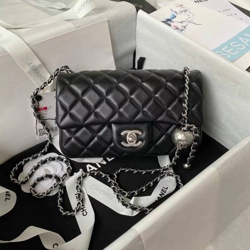 Chanel Flap Bag BG02808