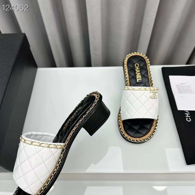 Chanel Flat Sandals SH010049