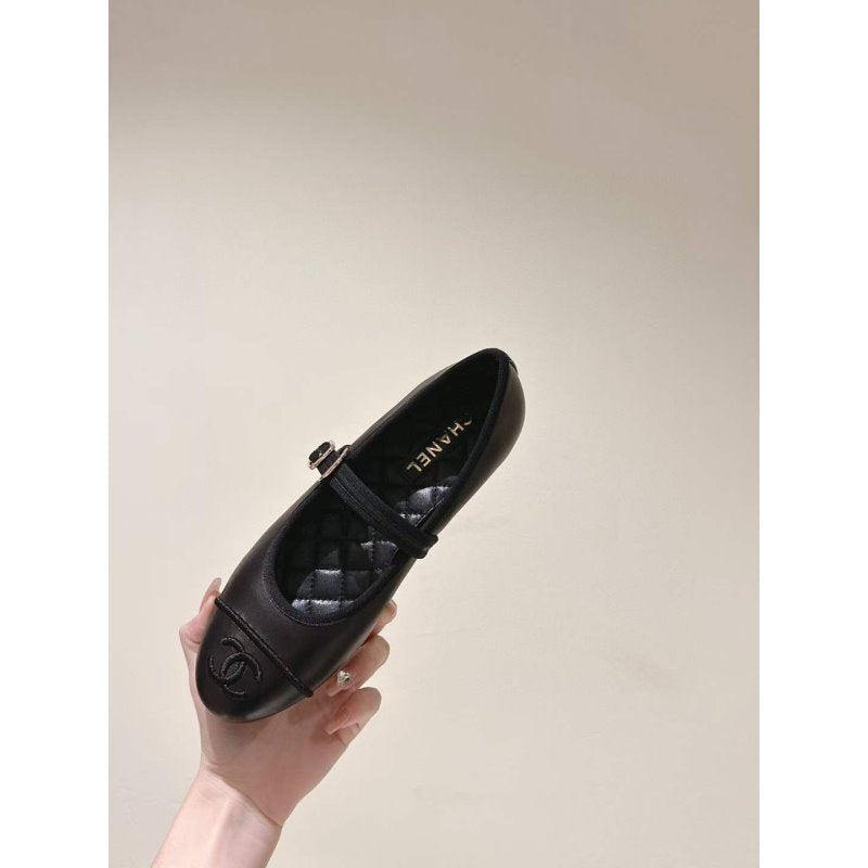 Chanel Flat Shoes SH010082