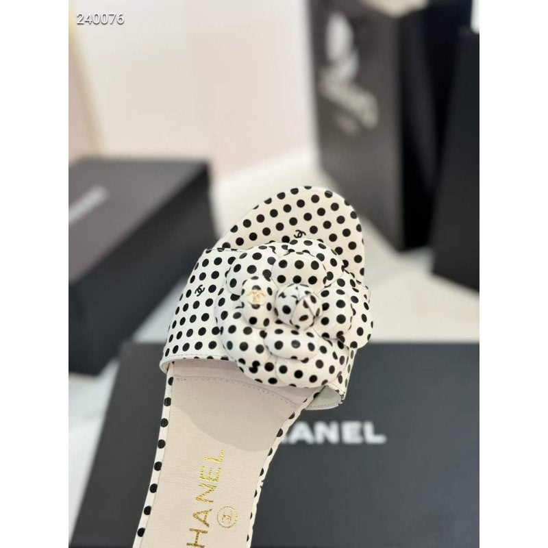 Chanel Flat Slippers SH010052