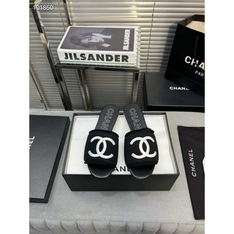 Chanel Flat Slippers SH010073