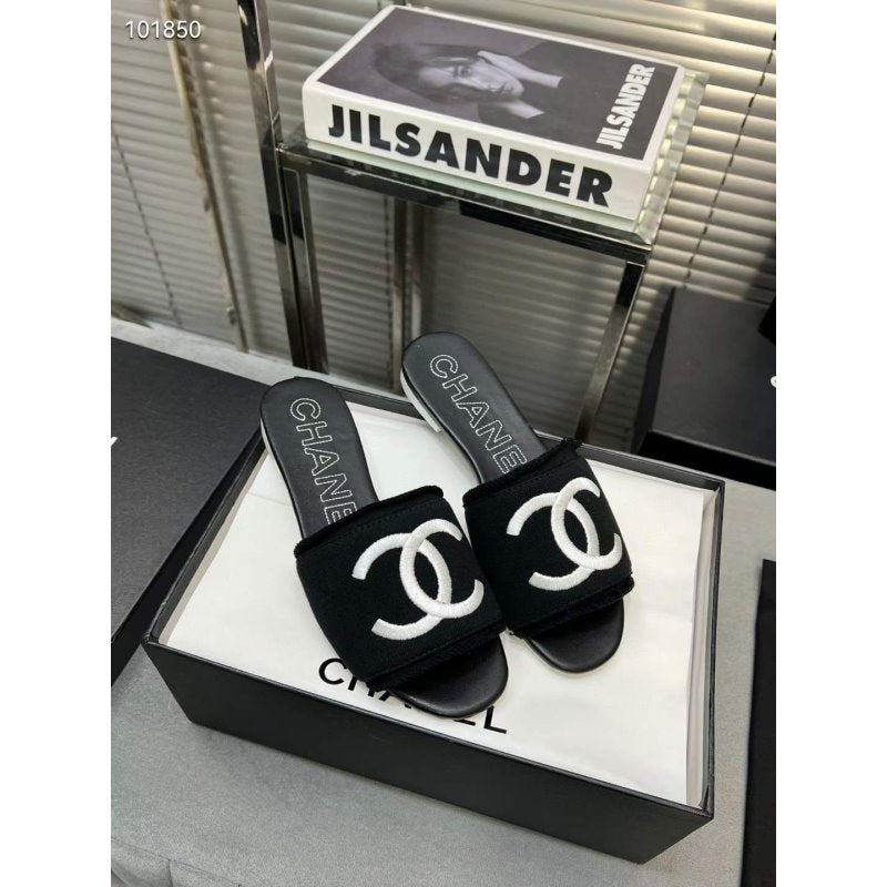 Chanel Flat Slippers SH010073