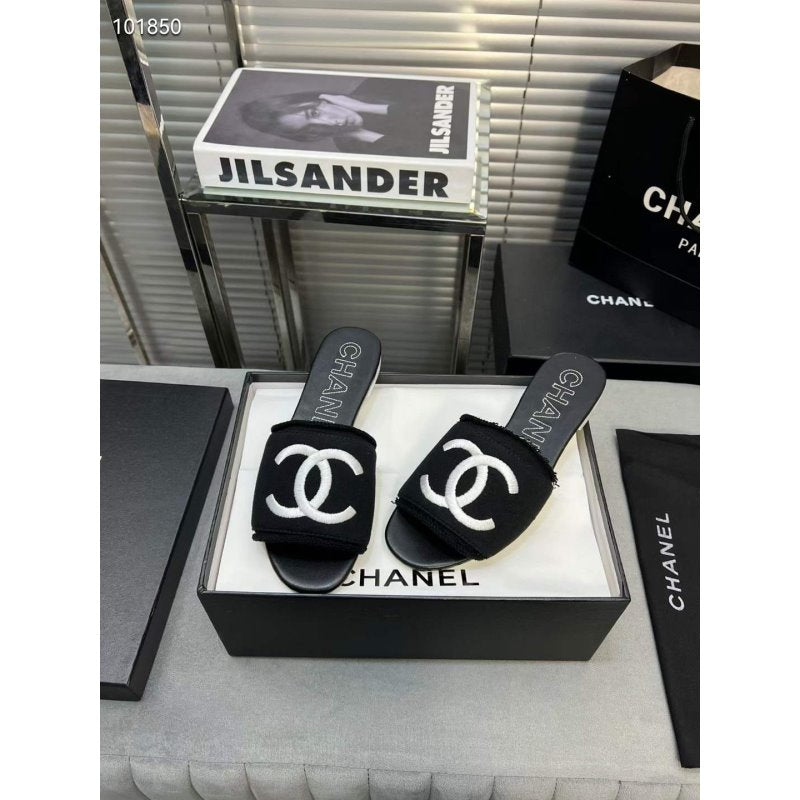 Chanel Flat Slippers SH010073