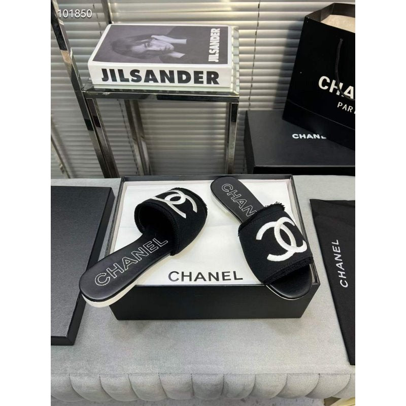 Chanel Flat Slippers SH010073