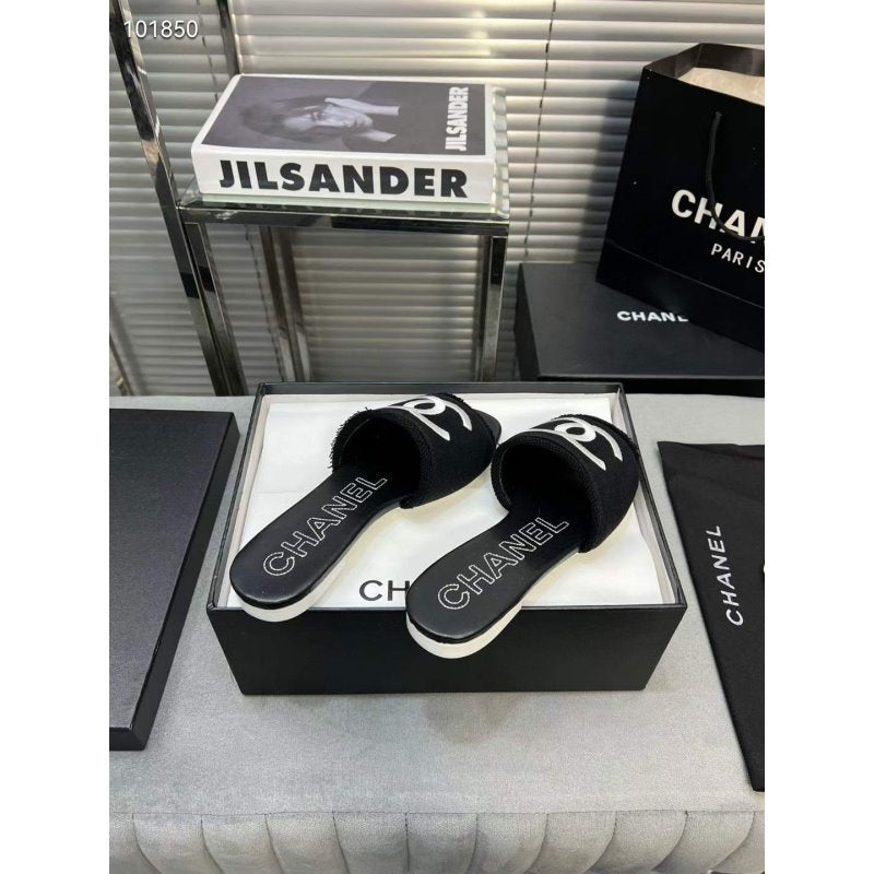 Chanel Flat Slippers SH010073