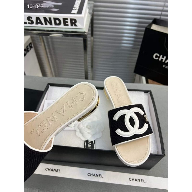 Chanel Flat Slippers SH010074