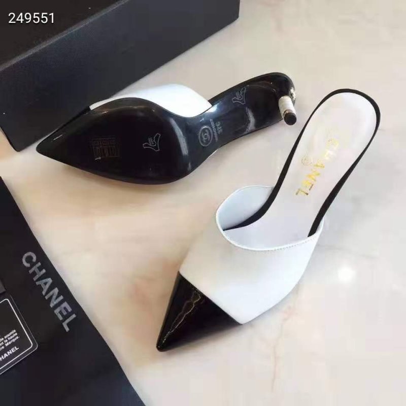 Chanel Heeled Pumps SH010063