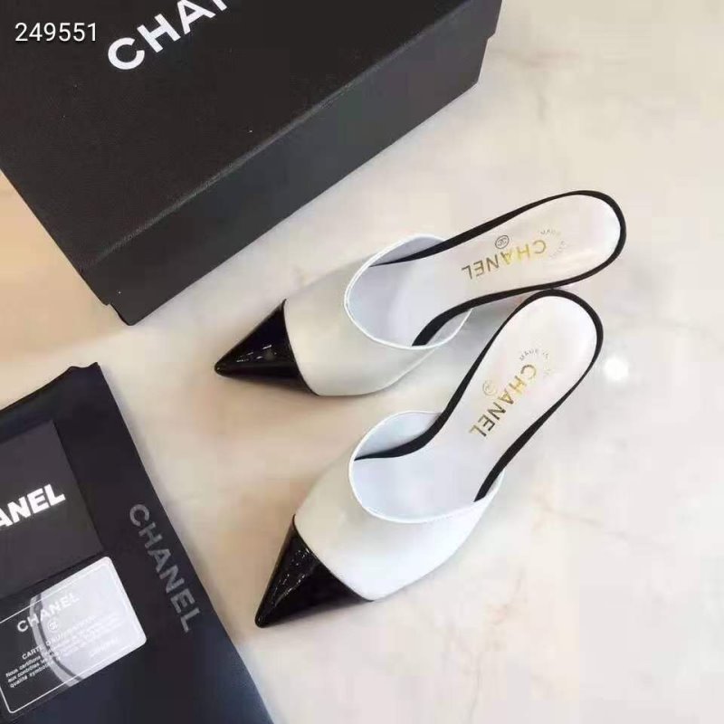 Chanel Heeled Pumps SH010063