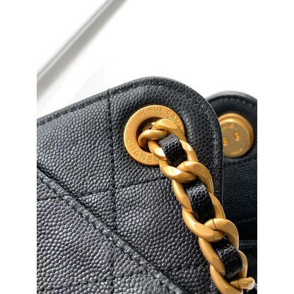 Chanel Hip Hop Bag BG0525286