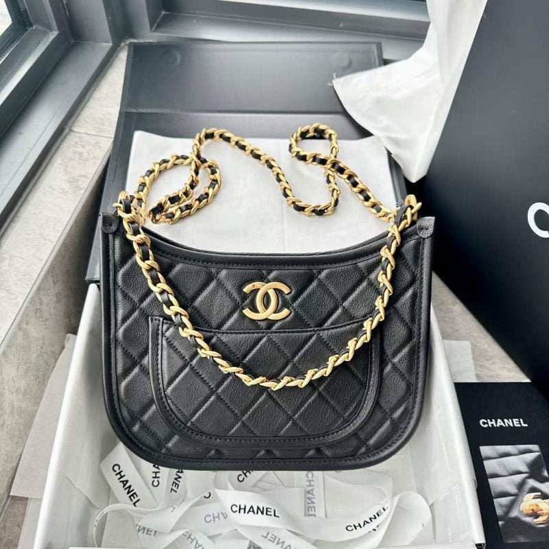 Chanel Hobo Bag BG030579