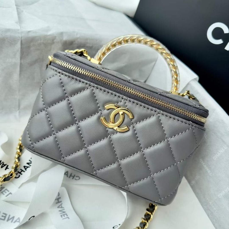 Chanel Makeup Box BG030573