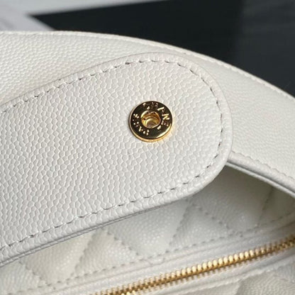 Chanel Moon Bag BG0525107
