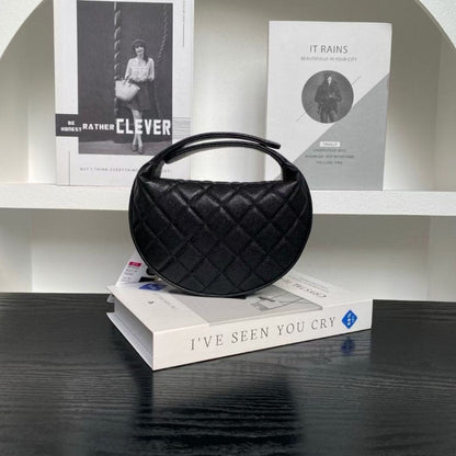 Chanel Moon Bag BG0525109