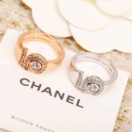 Chanel Platinum Ring JWLH0136