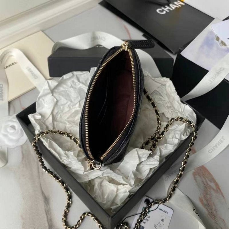 Chanel Shell Bag BG02785