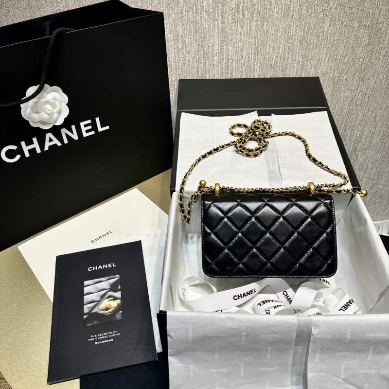 Chanel Shoulder Bag BG030577