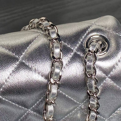 Chanel Small Chain Hand Bag BG0525118