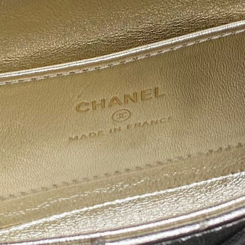 Chanel Small Chain Hand Bag BG0525119