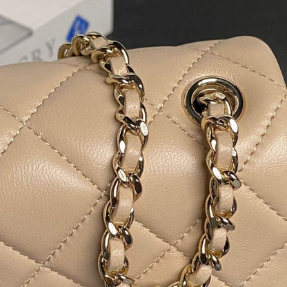 Chanel Small Chain Hand Bag BG0525123