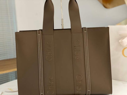 Chloe Classic Tote Bag BG02658