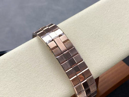 Chopard Alpine Eagle Snow Mountain Wrist Watch WTJN25124