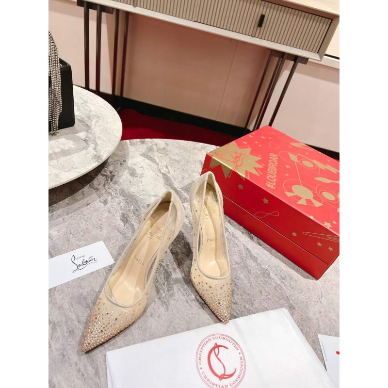 Christian Louboutin Pointy Classic Shoes SH010130