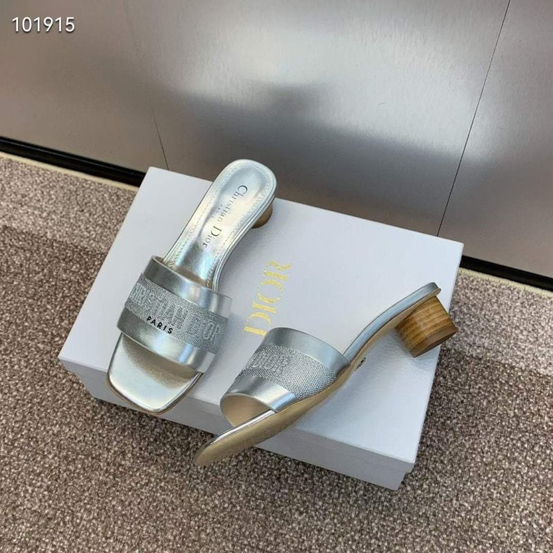 Dior CD Embroidery Sandals SH010143