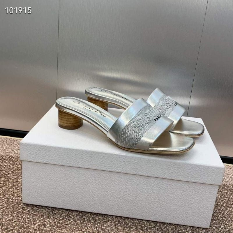 Dior CD Embroidery Sandals SH010143