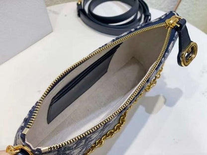 Dior Mini Hand Bag BG02320