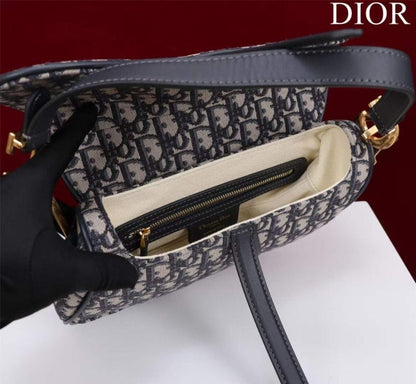 Dior Saddle Bag BG02359