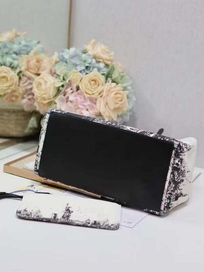 Dior Tojour Hand Bag BG02341