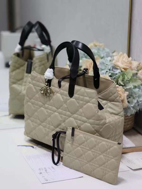 Dior Tojour Hand Bag BG02343