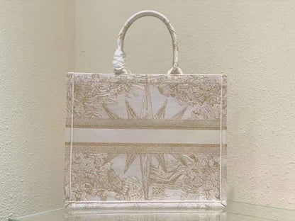 Dior Tote Hand Bag BG02328