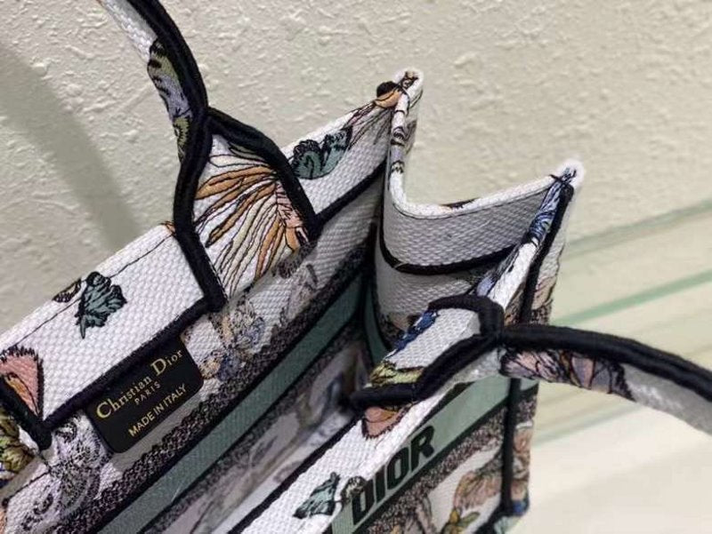 Dior Tote Hand Bag BG02329