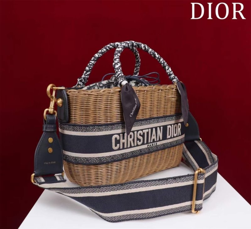 Dior Wicker Bag BG02344