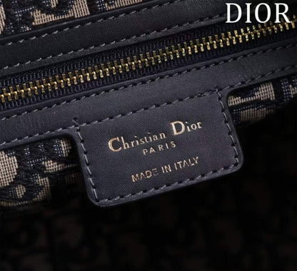 Dior Wicker Bag BG02344