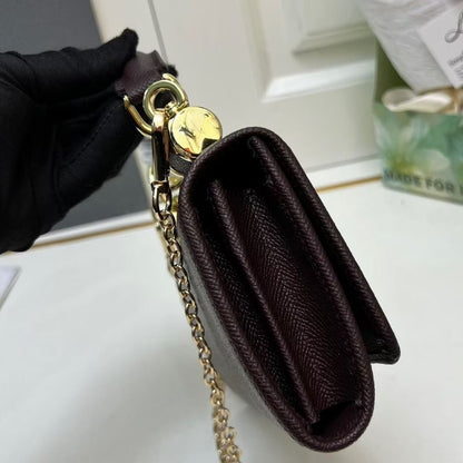 Dolce and Gabbana Hand Bag BG0525149