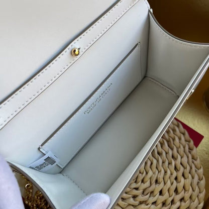 Dolce and Gabbana Hand Bag BG0525154