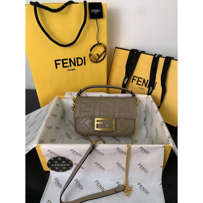 Fendi Baguette Flap Bag BG0525189
