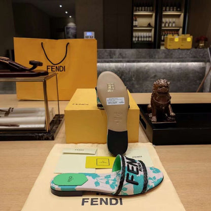 Fendi Classic Printed Slippers SH010152