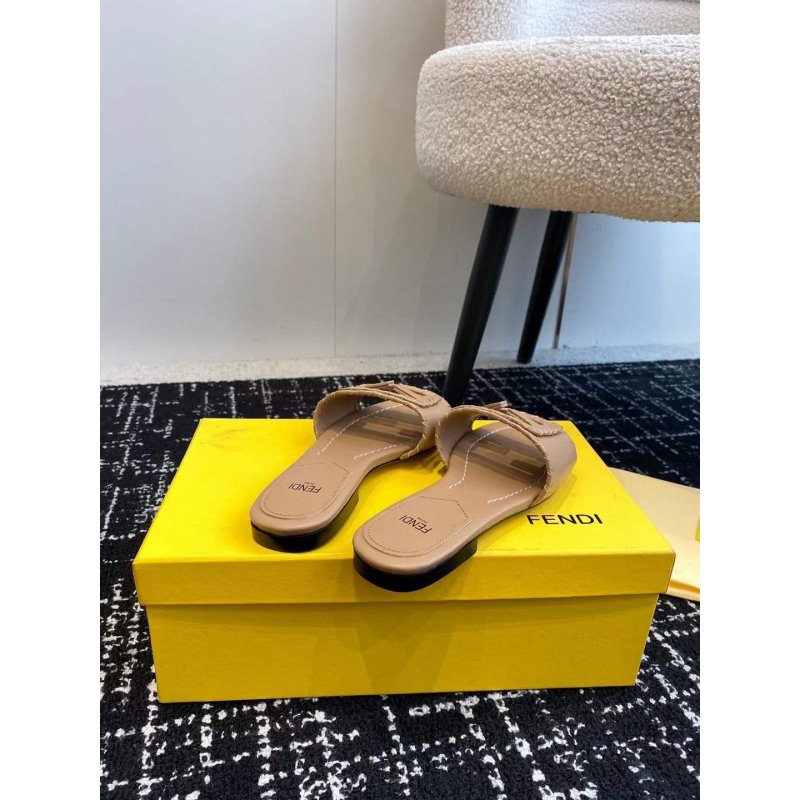 Fendi Flat Slippers  SH011073