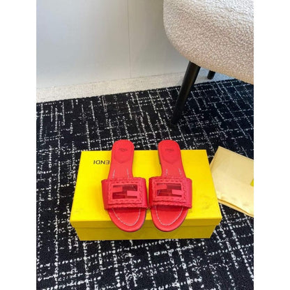 Fendi Flat Slippers  SH011075